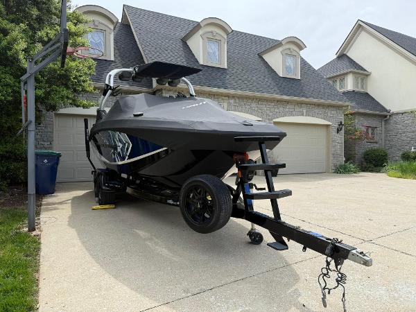 2015 Correct Craft Super Air Nautique G21