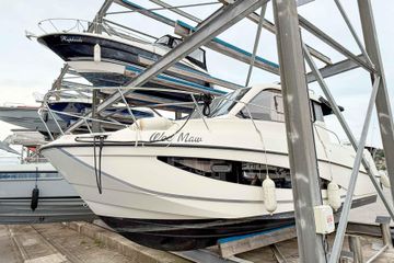 2017 Quicksilver Activ 855 Weekend
