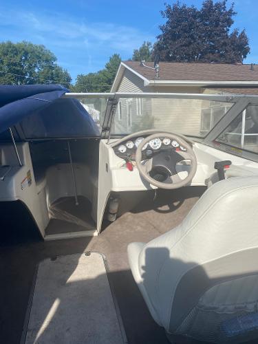 2007 Custom Sting Ray 195 LR