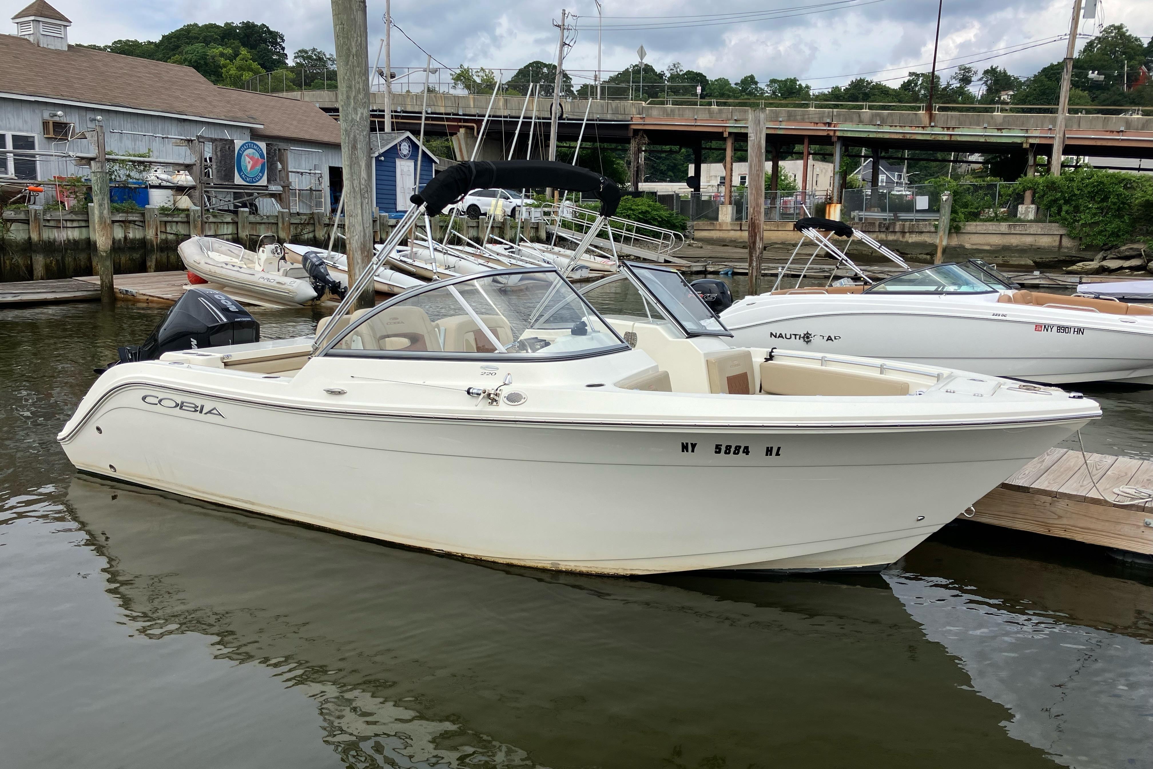 2024 Cobia 220 Dual Console