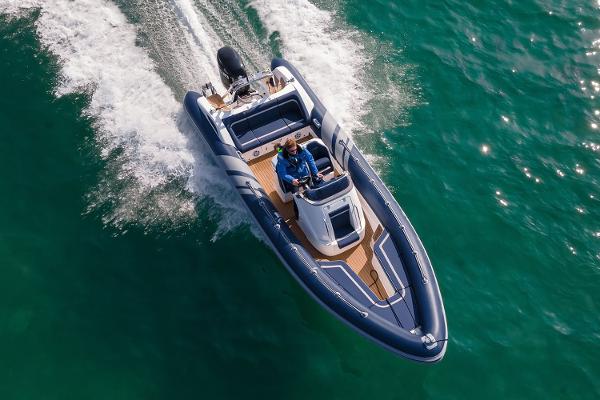 2025 Cobra Ribs Nautique 7.7