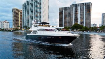 2007 Princess 23M