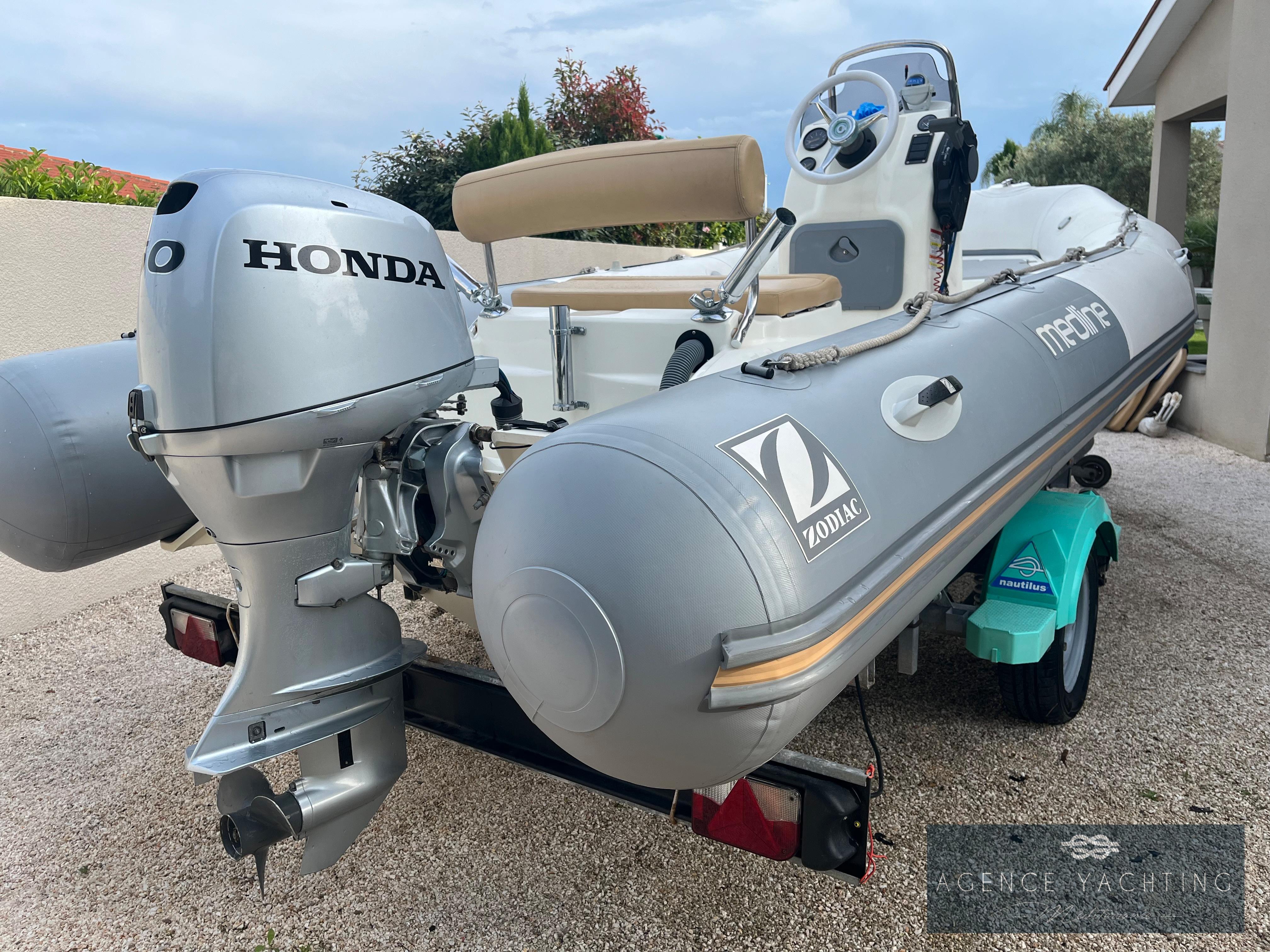 2011 Zodiac Medline 500