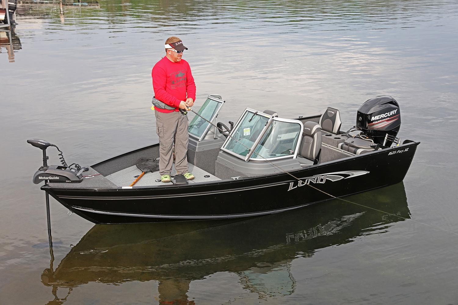 Lund Boat image