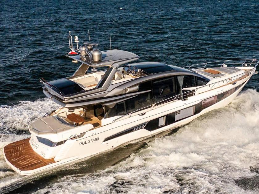 2021 Galeon 700 Sky