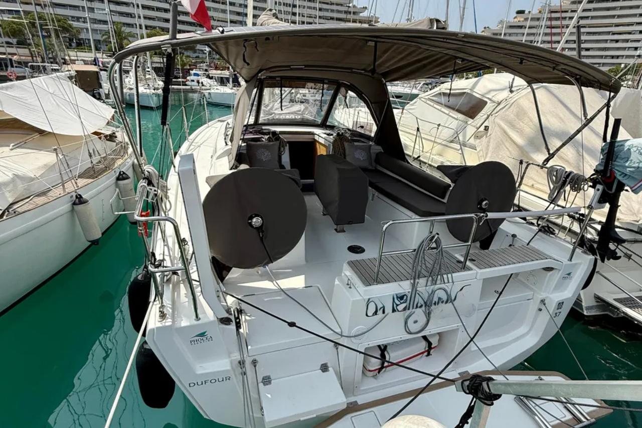 Dufour 37