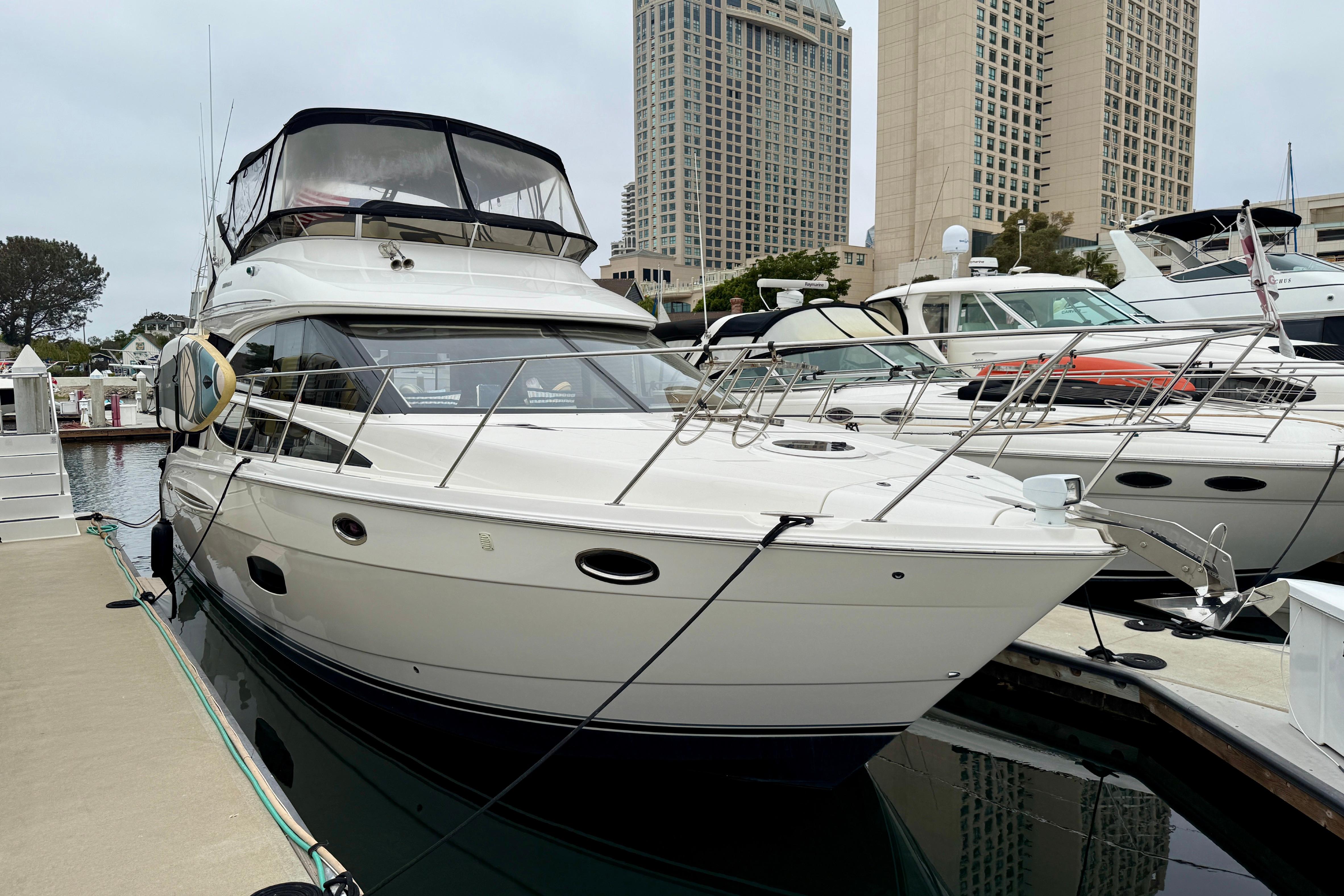 2014 Meridian 391 Sedan