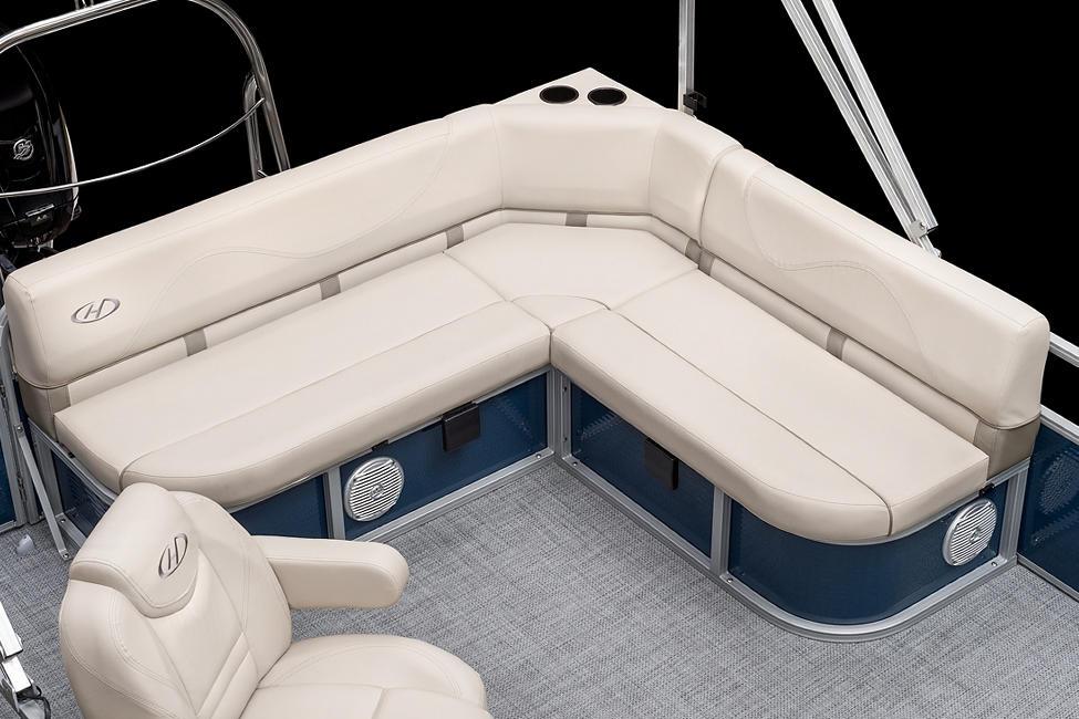 Harris Boat image