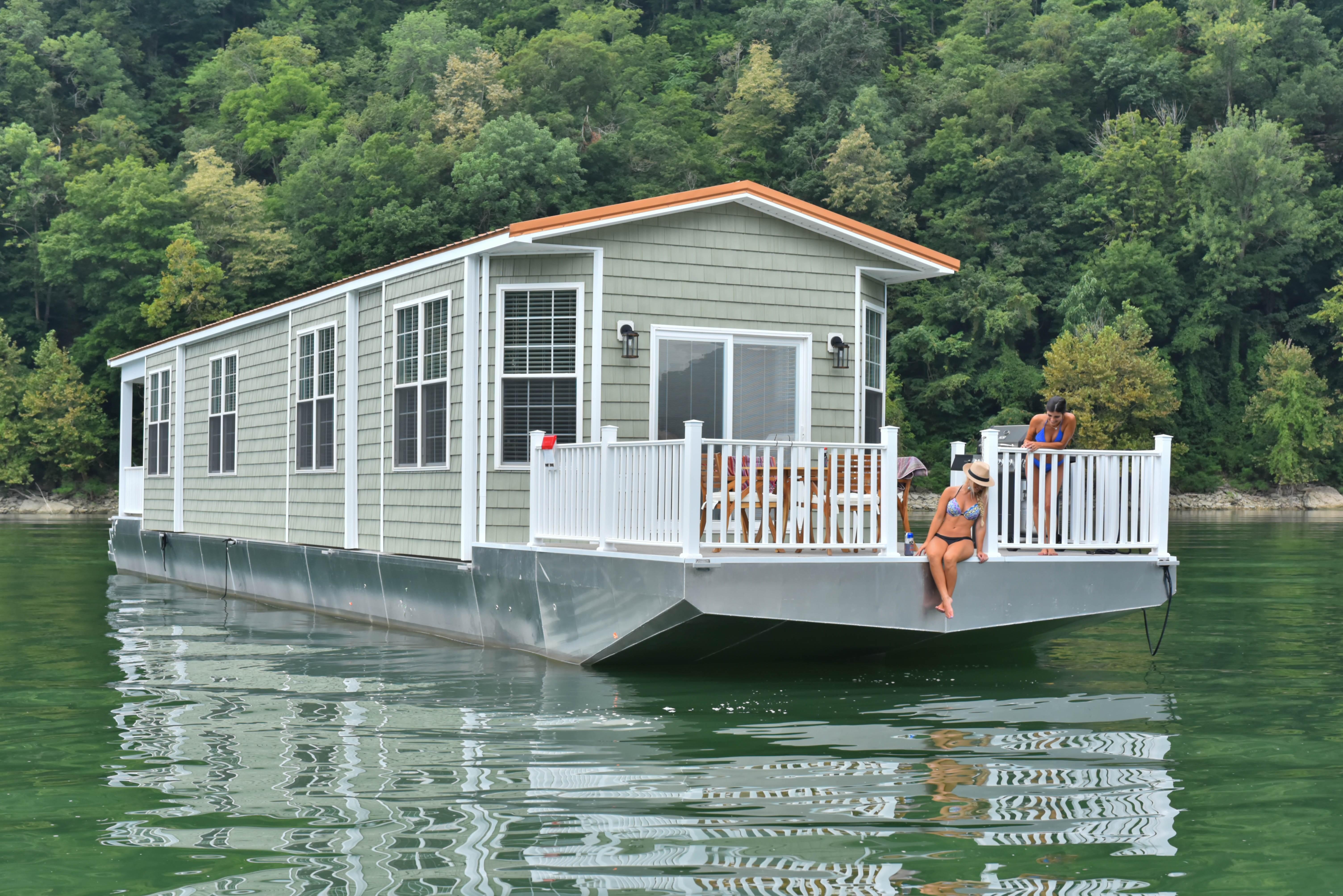 2017 Harbor Cottage Houseboat, Nancy Kentucky - boats.com