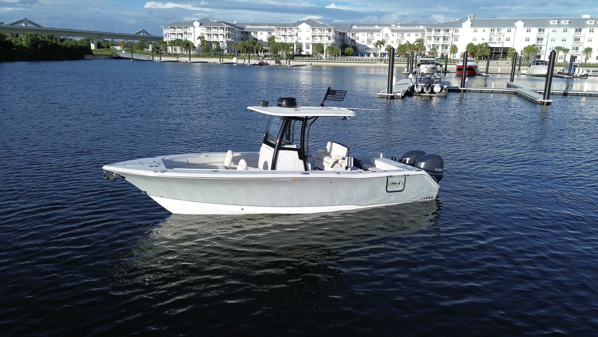 2020 Sea Hunt Gamefish 27