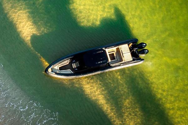 2025 Cobra Ribs Nautique 9.7