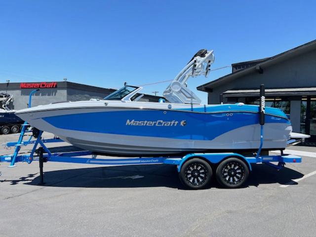 MasterCraft X22