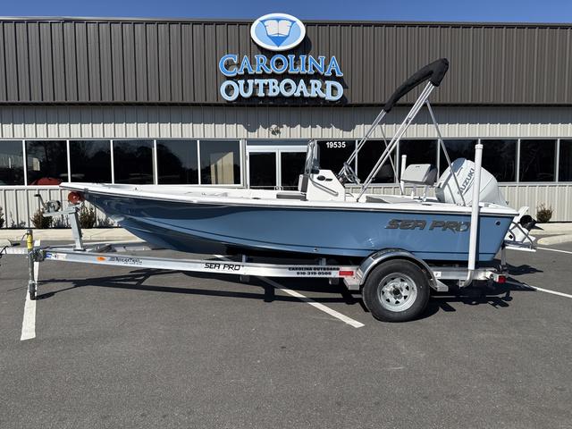 2025 Sea Pro 172 Bay