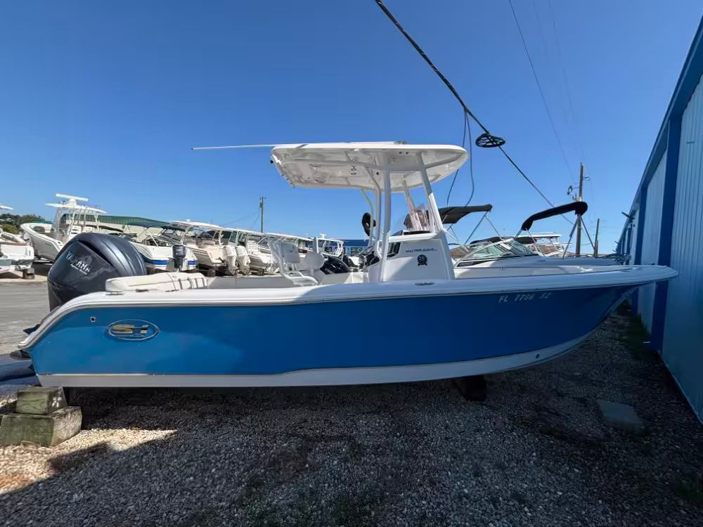 Sea Hunt Ultra 234
