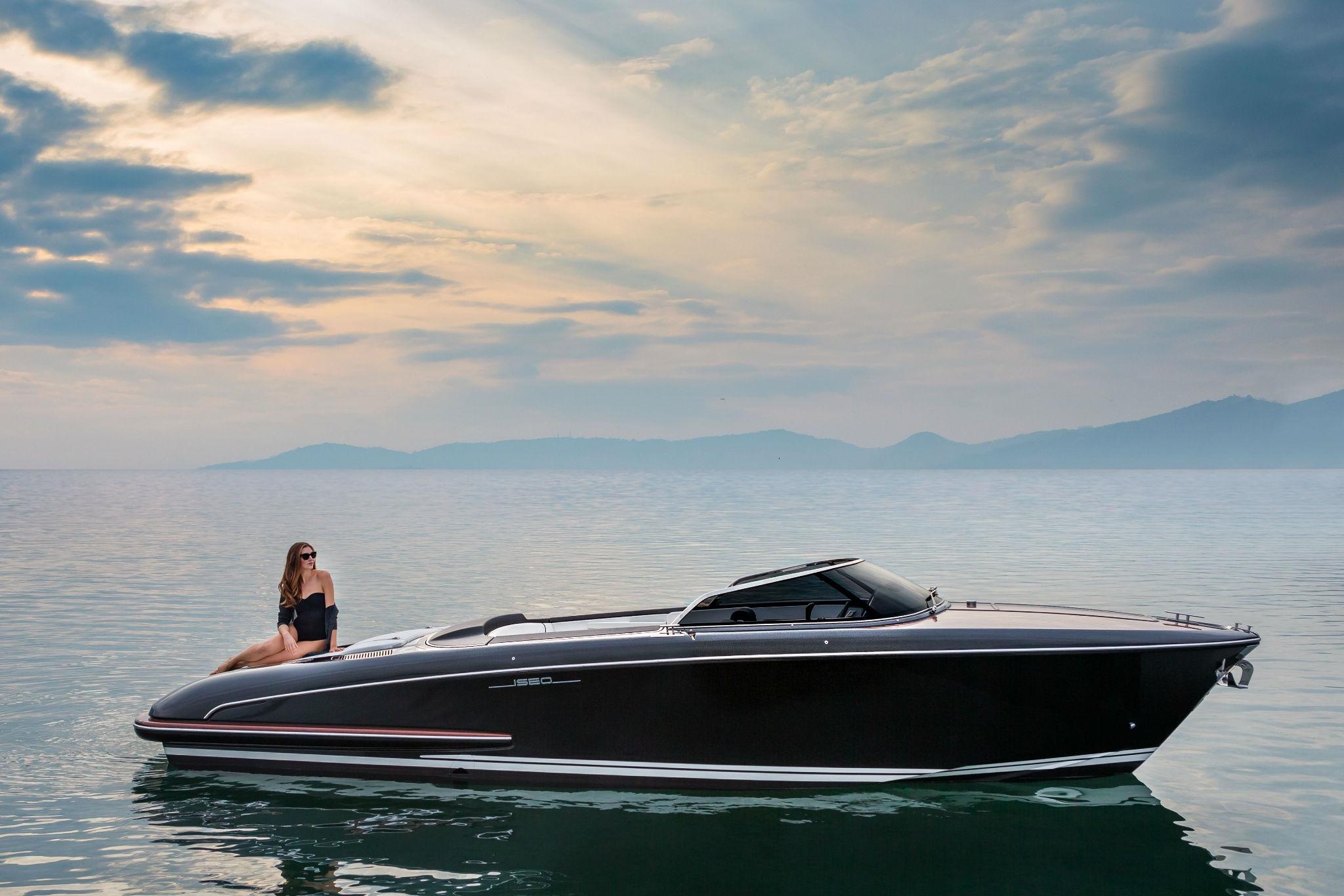 Riva Iseo 27