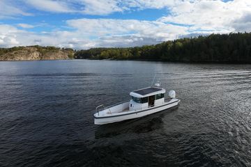 2016 Axopar 28 AC