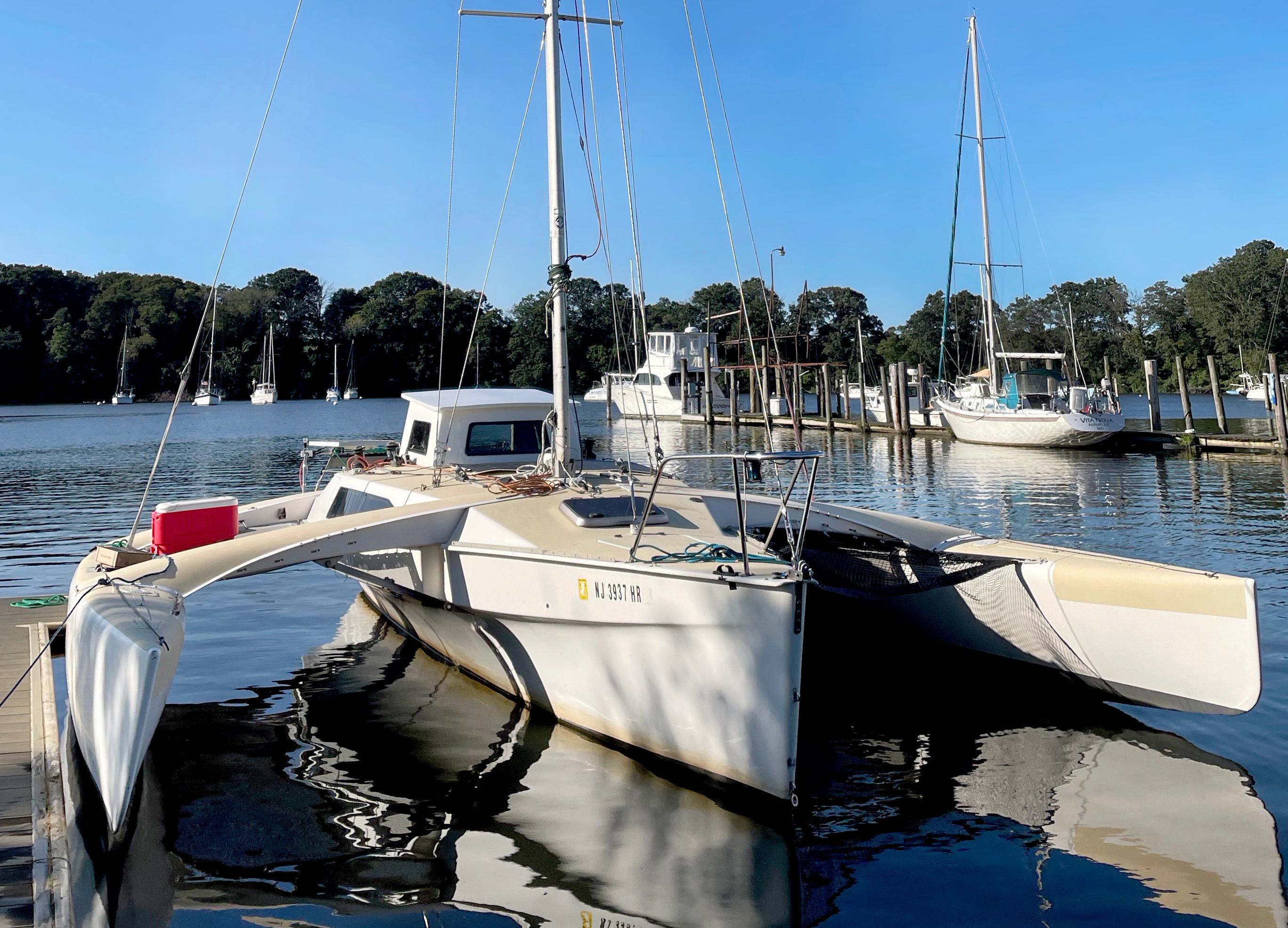 1990 Corsair F27