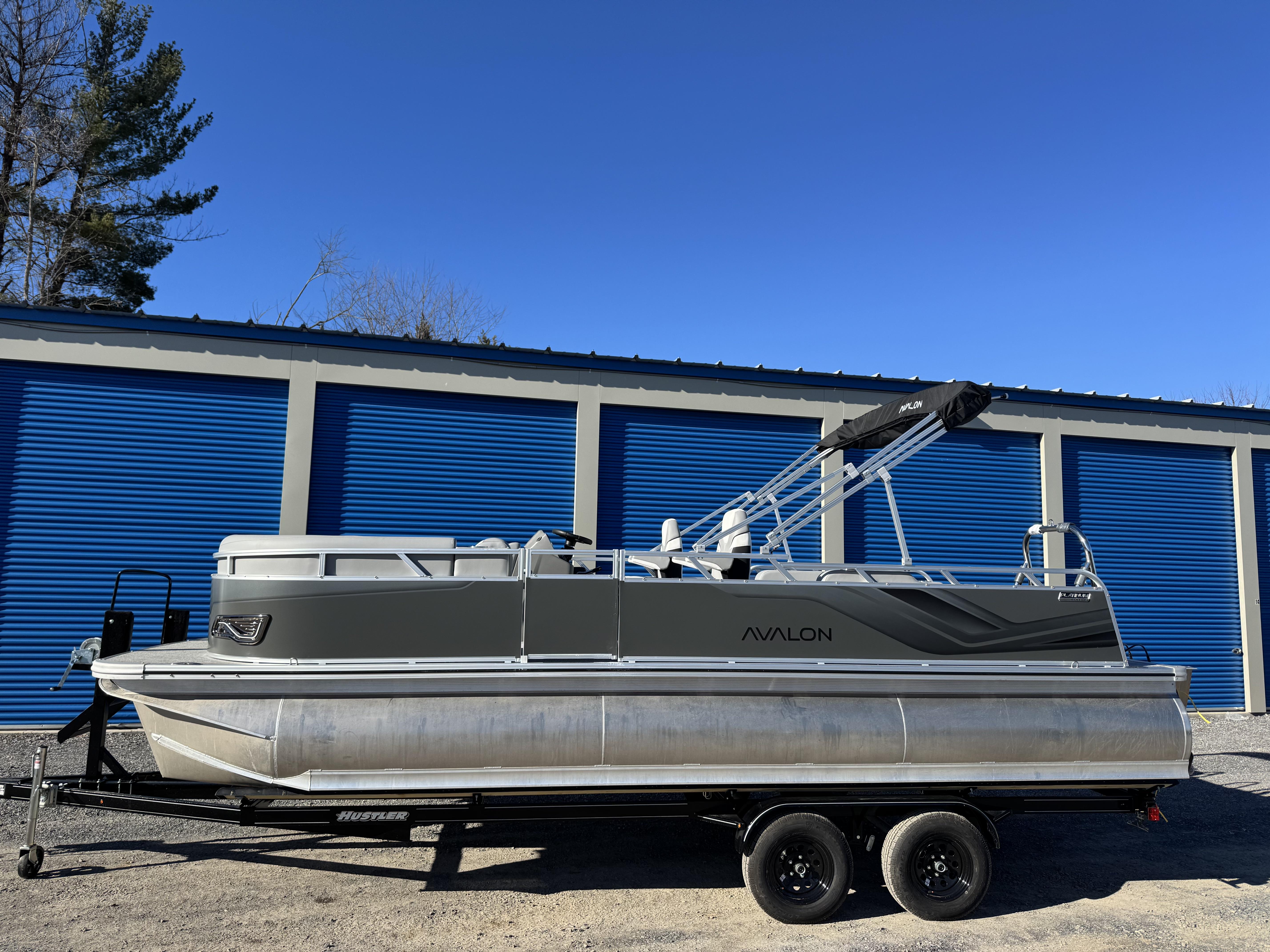 2025 Avalon Venter 85 Versatile Rear Bench