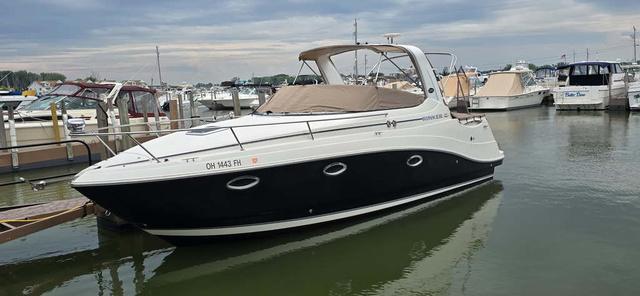 2009 Rinker 280 Express Cruiser