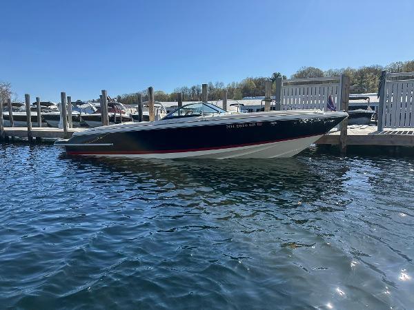 2022 Chris-Craft Launch 23