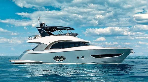 2020 Monte Carlo Yachts MCY 66 Fly