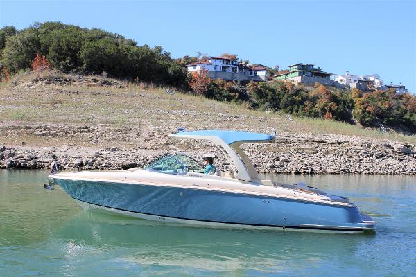 2022 Chris-Craft Launch 31 GT