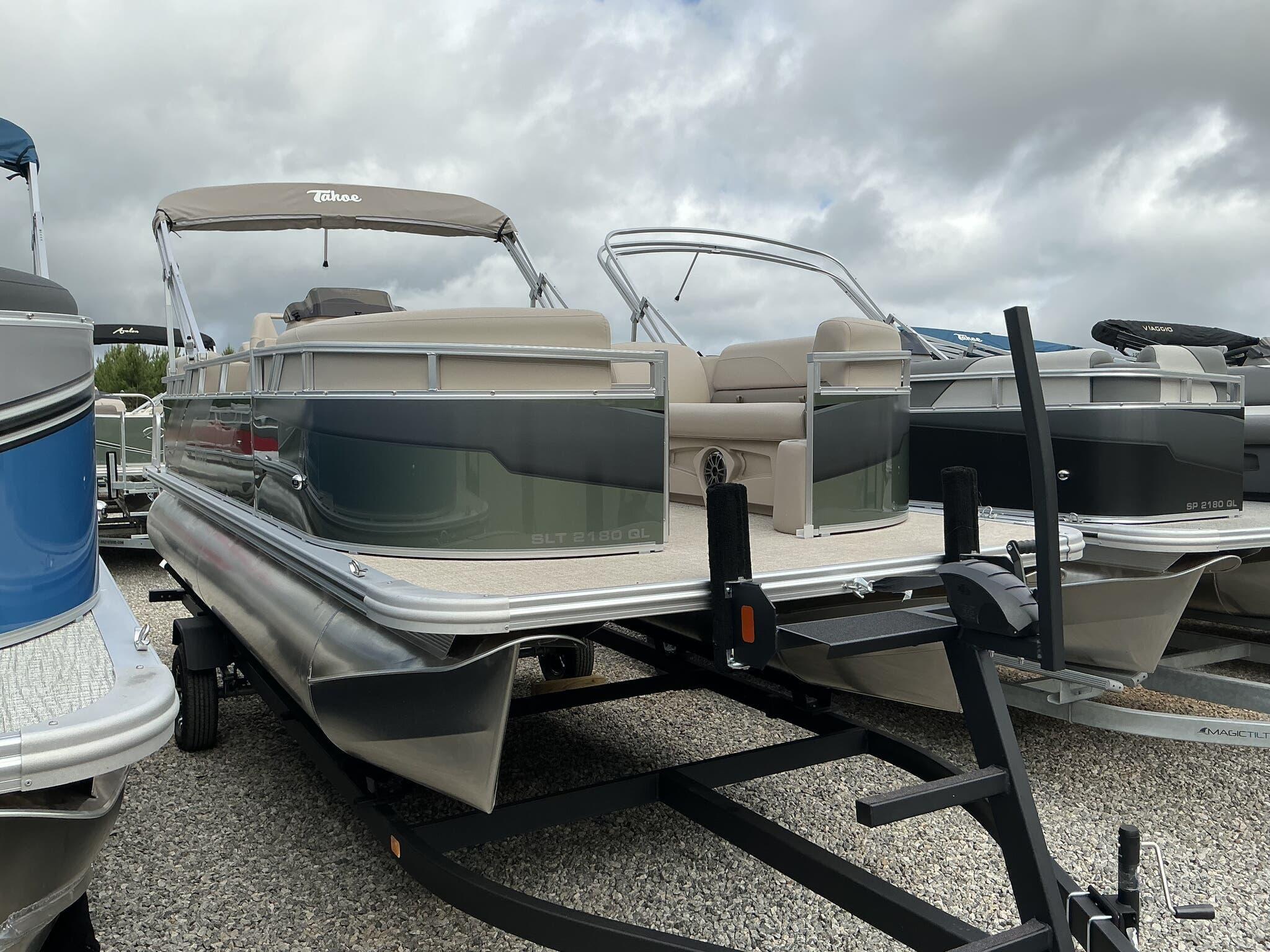 2024 Tahoe Pontoon Boats SLT Quad Lounge - 21 FT, Panama City United ...