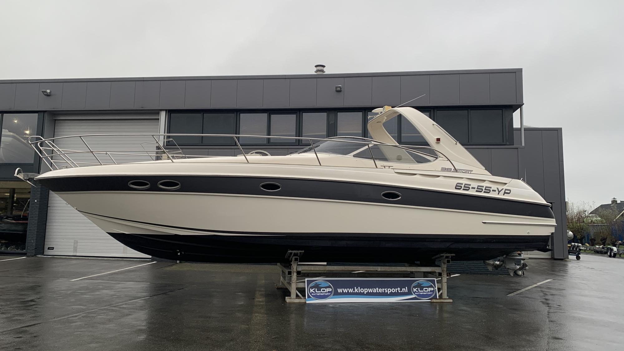 Bavaria 38 Sport met 2 x Volvo Penta 243 pk