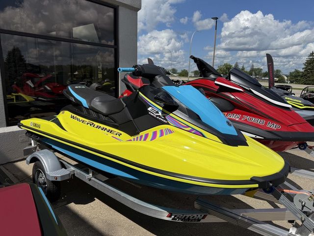 2024 Yamaha WaveRunner EX® Deluxe