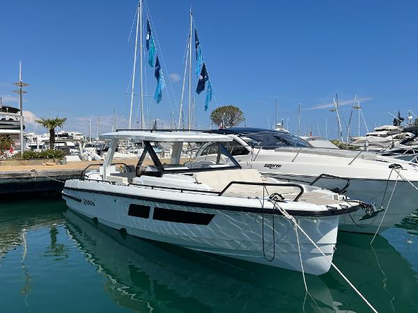 Quarken 35 Sport Tourer