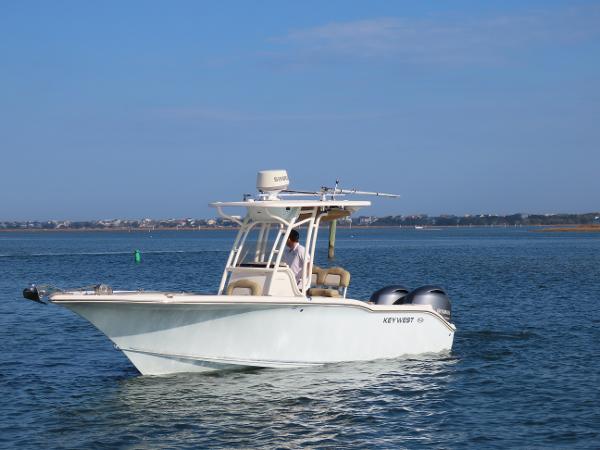 2018 Key West 244 CC