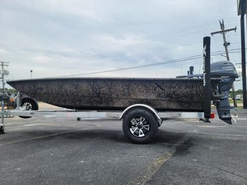2025 Xpress HD16DBX