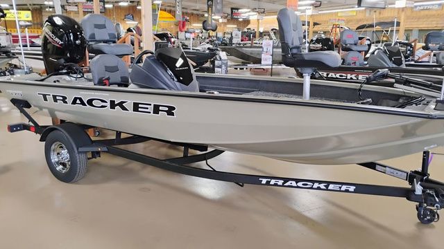 2026 Tracker Pro Team 175 TF