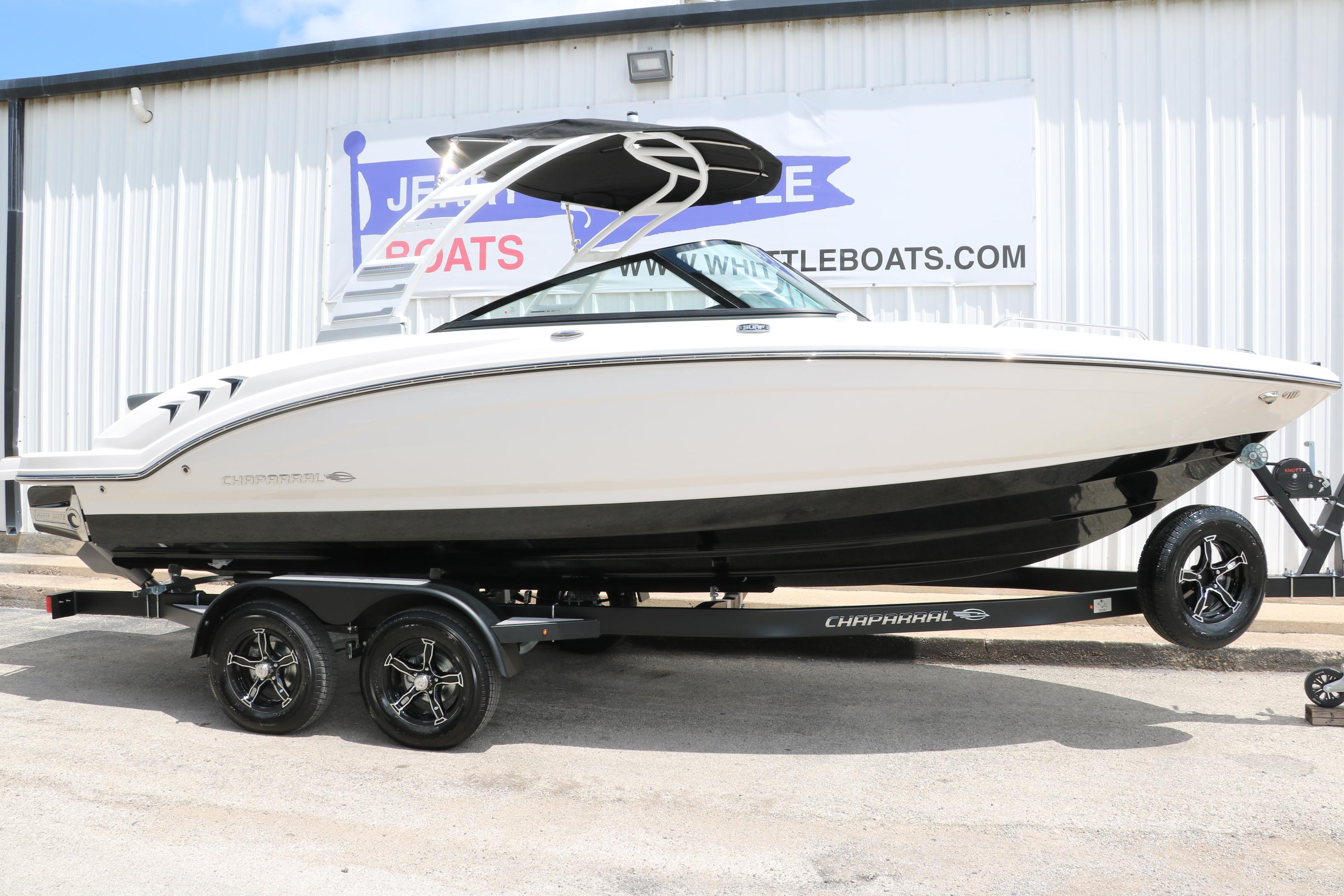 2025 Chaparral 23 Surf