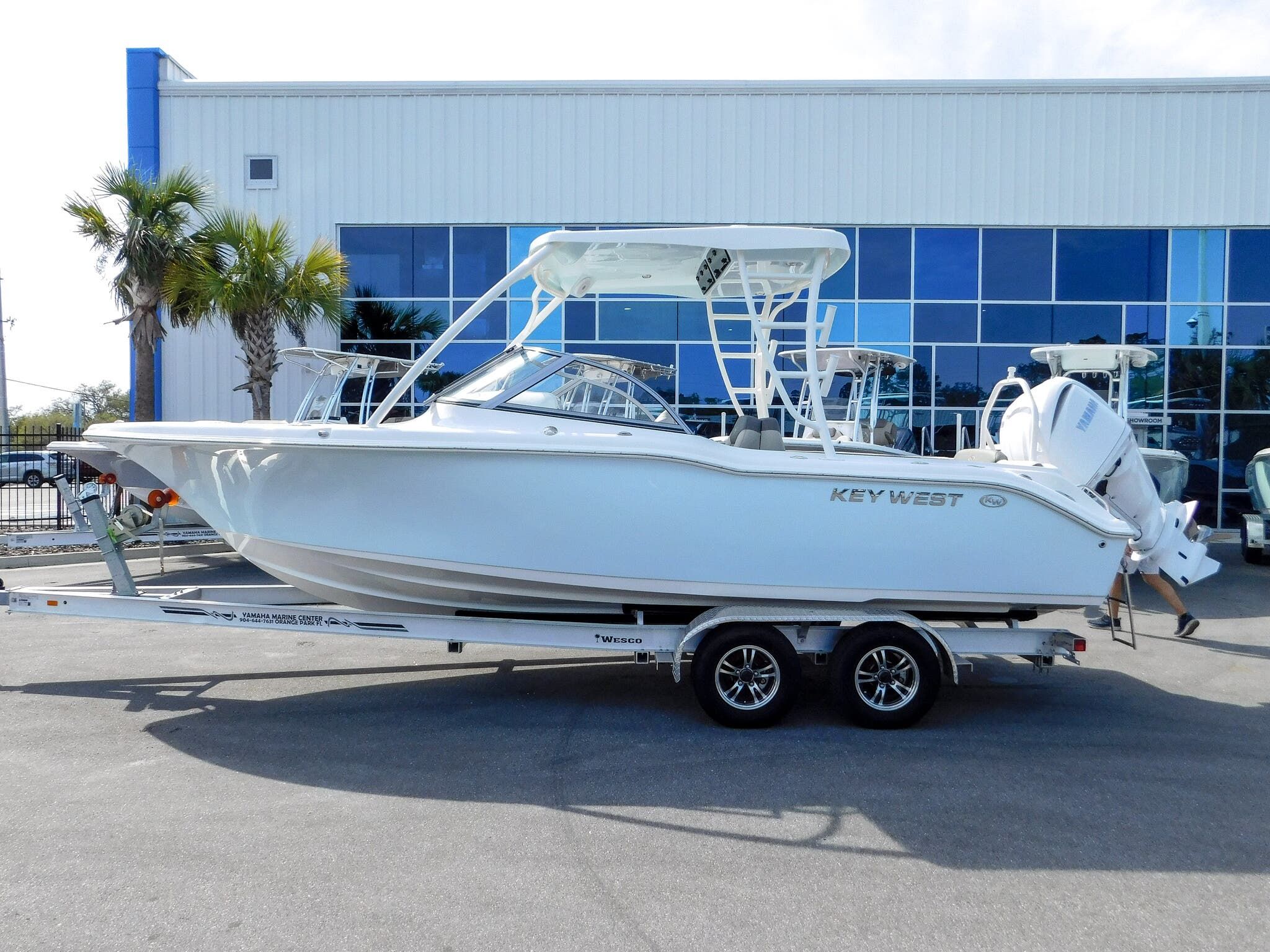 2025 Key West Dual Console 239DFS