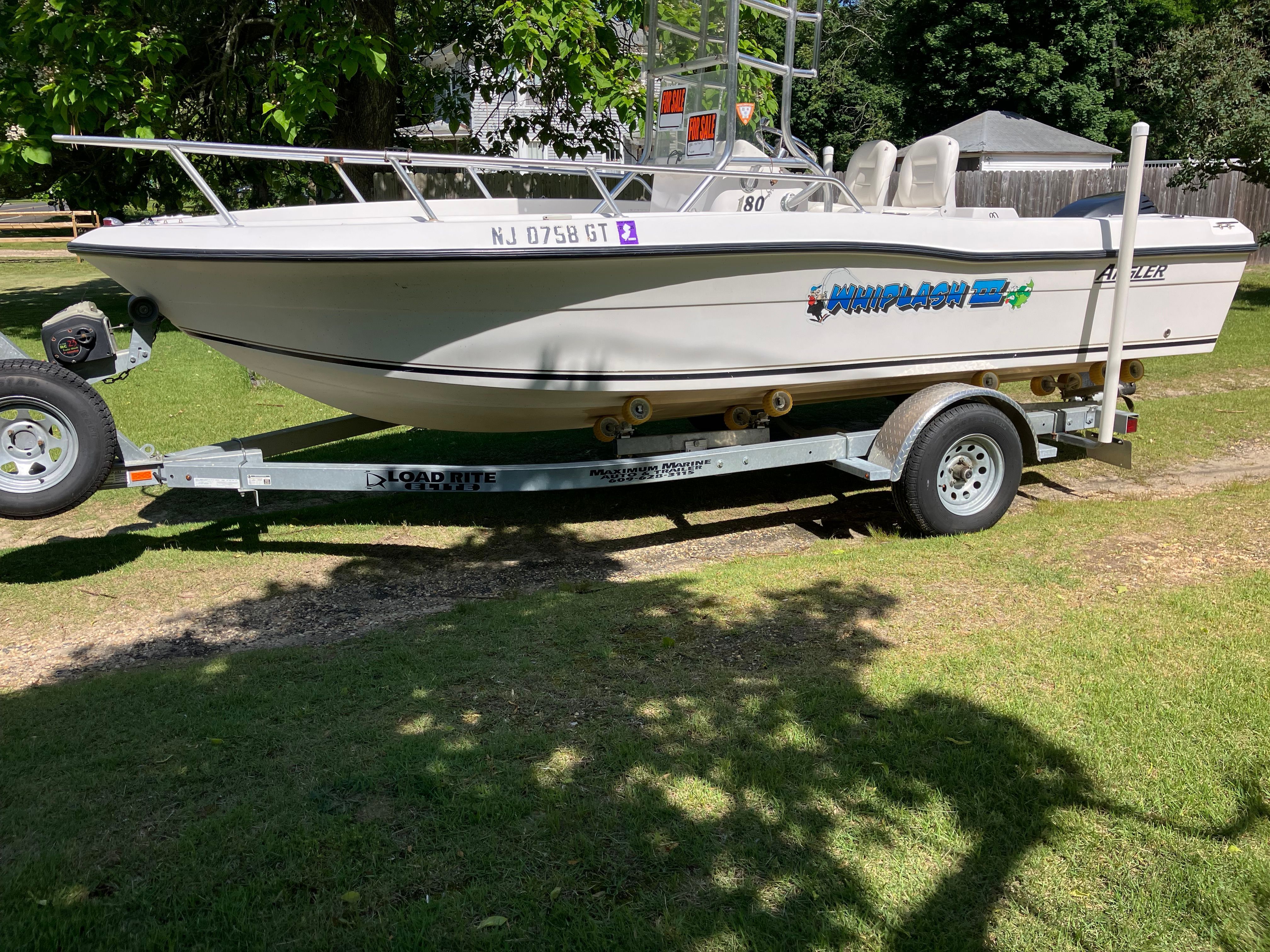 2003 Angler Center Console