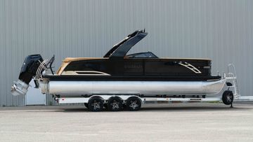 2025 Godfrey Sanpan SP2700SBW