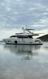2012 Ferretti Yachts 720