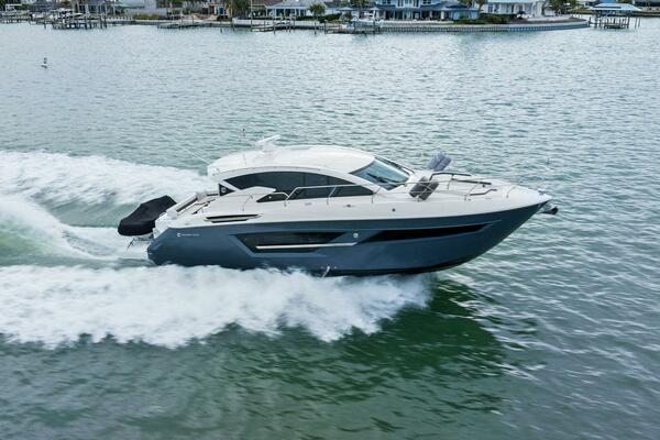 Cruisers Yachts 46 Cantius Main Profile