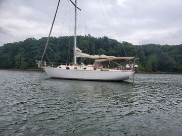 1985 Alberg Sailboats 34