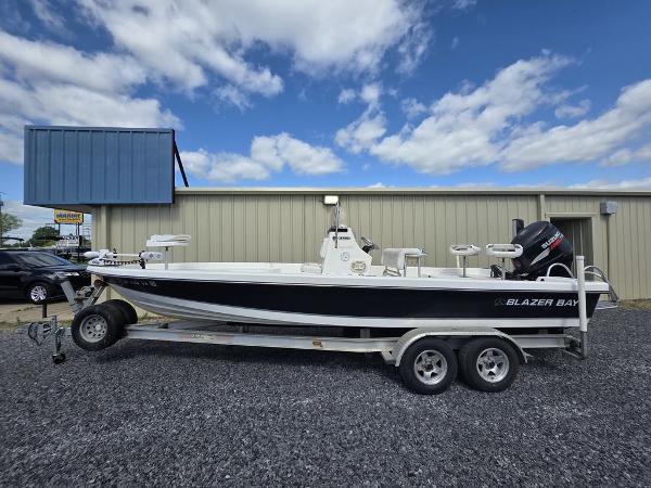 2007 Blazer Bay 2420 Professional