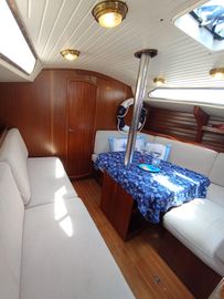 1991 North Wind 38