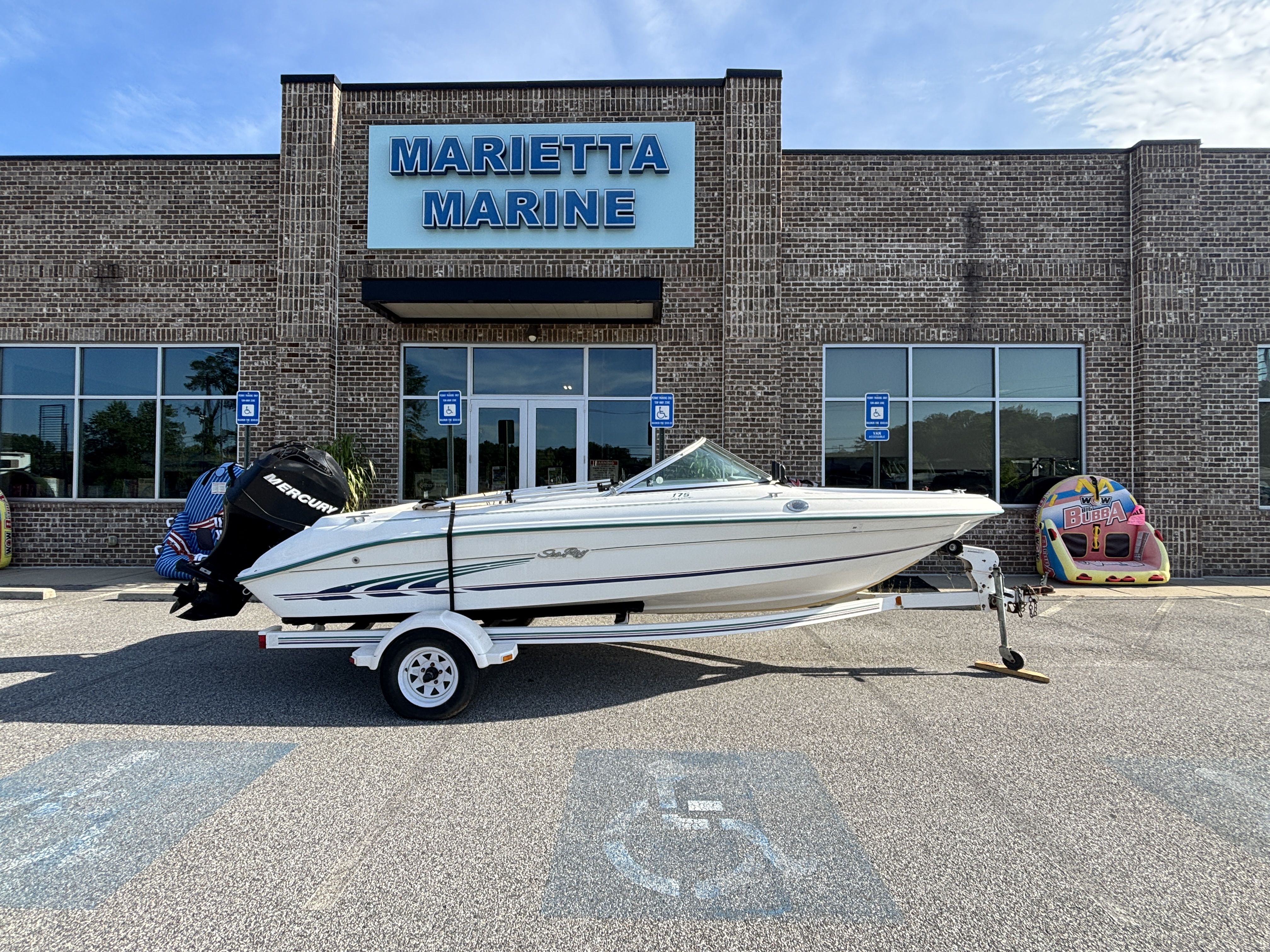 1997 Sea Ray 175 5 Series w/2008 Model Year Mercury 115HP 4-Stroke & Trailer