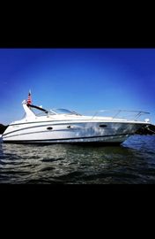 1999 Chris-Craft 320 Express Cruiser