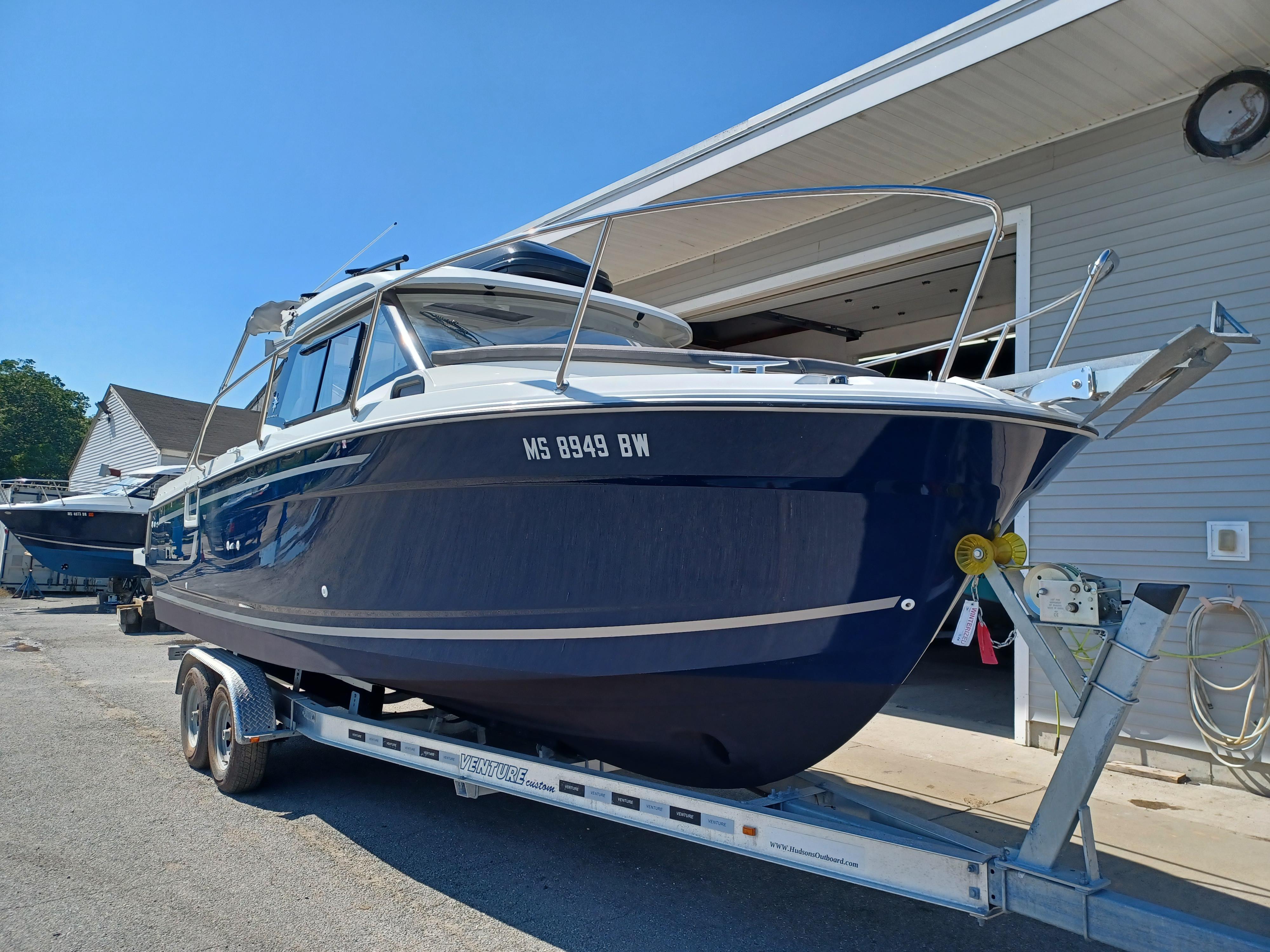 2022 Jeanneau NC Weekender 795 Series 2