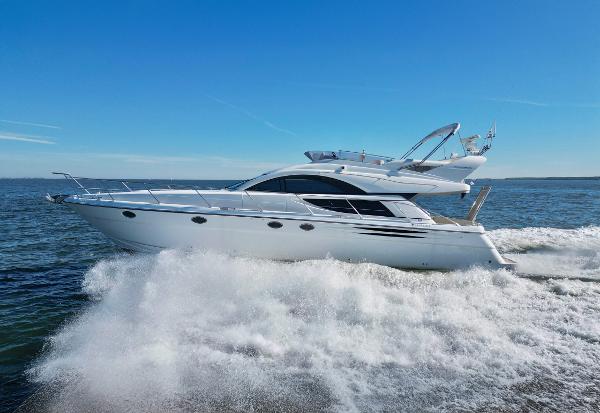 2005 Fairline Phantom 50