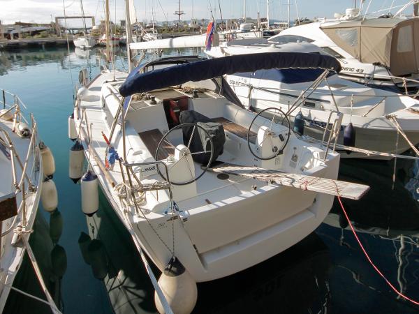 2017 Dufour 350 Grand Large