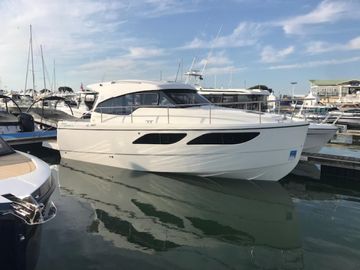 2022 Rodman Spirit 31 Hard Top