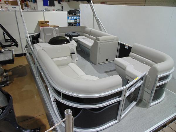 2025 Godfrey EX 1680 CX