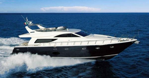 Uniesse 72 FLY Sister ship
